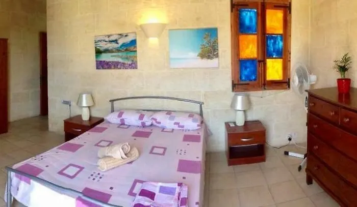 Diana Farmhouse In Gozo Qala
