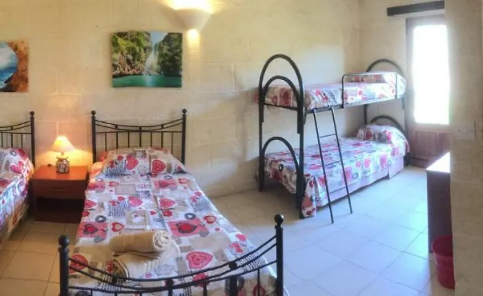 Diana Farmhouse In Gozo Feriehus
